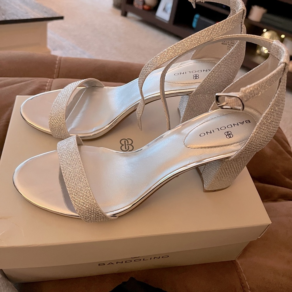 Silver Bandolino heels